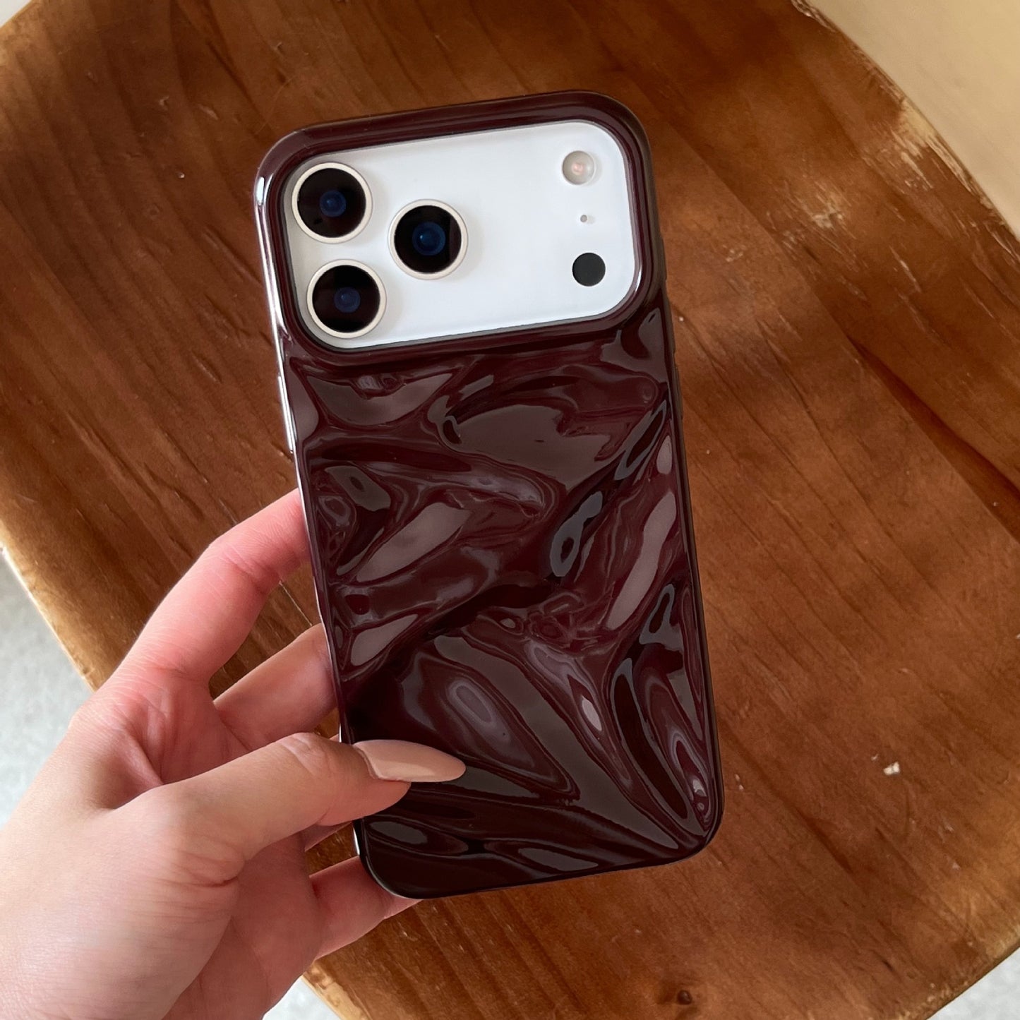 Pleated Soft Shell Case – Glossy Texture Edition